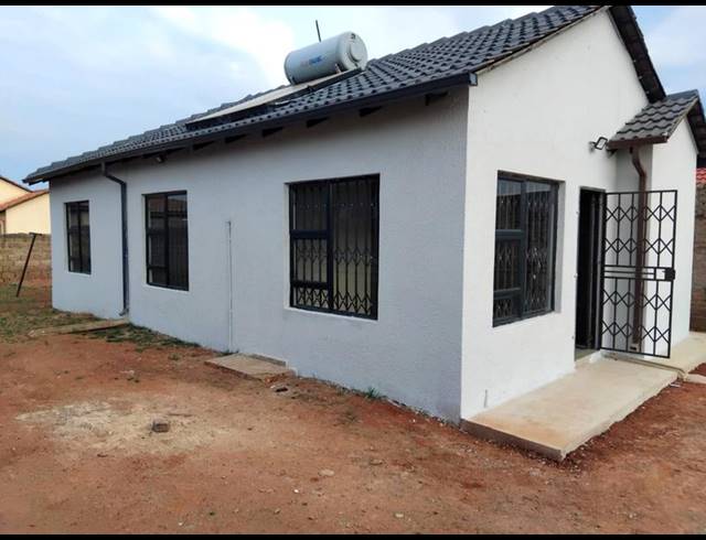 3 BEDROOM PROPERTY TO RENT IN PROTEA GLEN